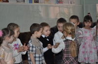 День Защитника Отечества - торжественная линейка. 22 февраля 2012 года