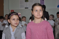 День Защитника Отечества - торжественная линейка. 22 февраля 2012 года