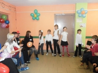 «День весенний и мимозный». 5 марта 2012 года