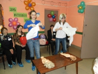 «День весенний и мимозный». 5 марта 2012 года