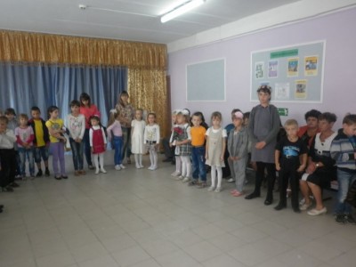Линейка, посвященная началу учебного года в клубе «Мы рады встрече с вами»