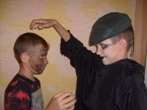 Детский клуб Искатель