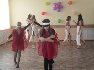 Старшая группа танцевального коллектива «Серпантин»