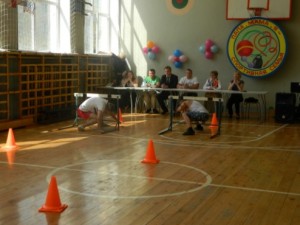 Папа,  мама и я - спортивная семья