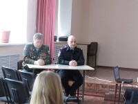 Служить или не служить - вот в чем вопрос