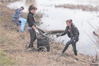 Школьники пошли в атаку на мусорные залежи